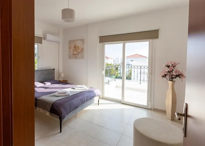 Crystal Walk By Merit Casinos By Holidaykeys *